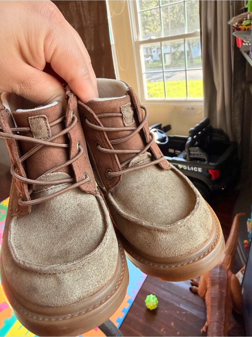 UGG Kids Suede Lace-Up Boots in Brown